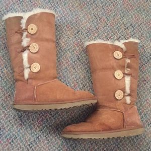 UGG bailey boots